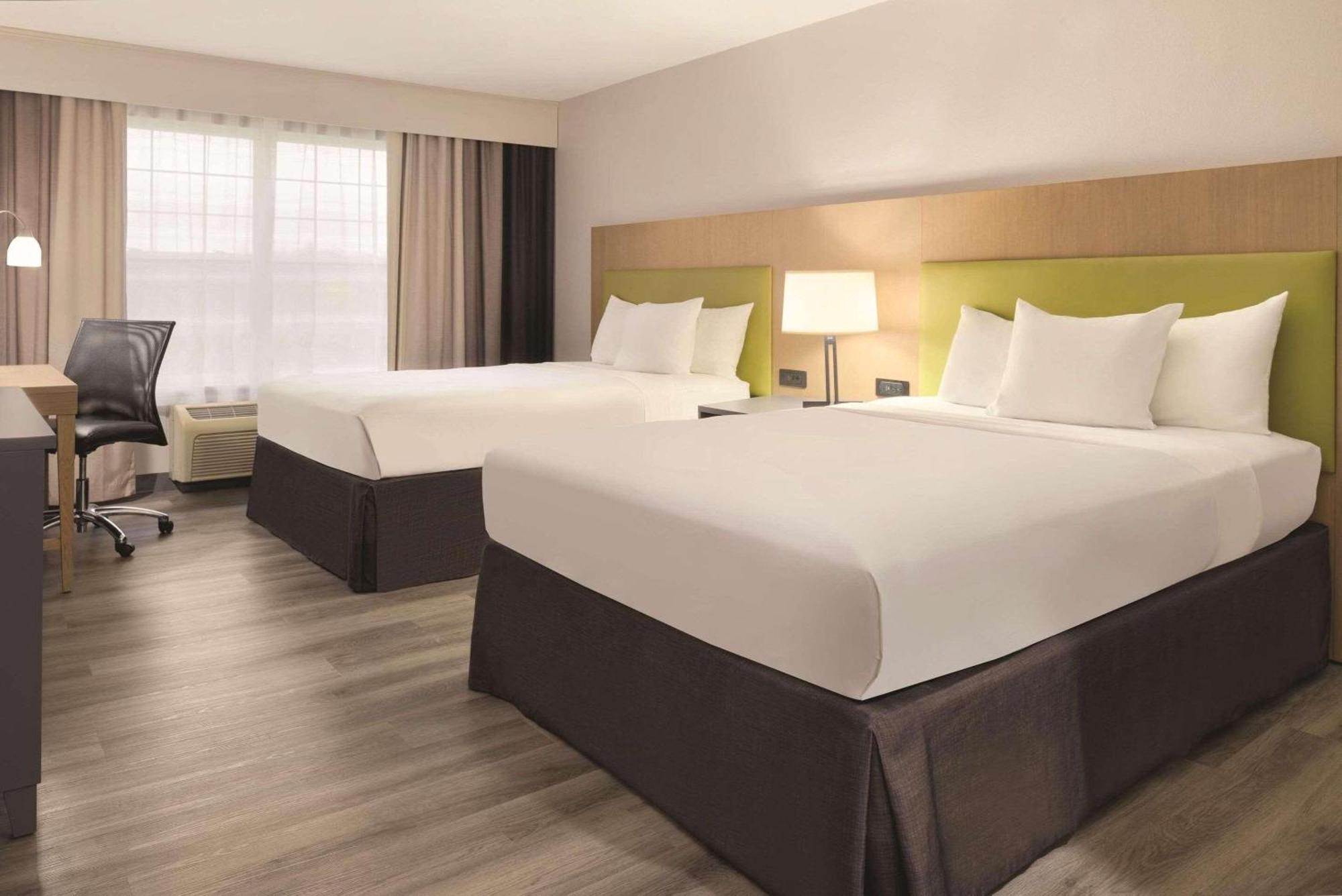 Country Inn & Suites By Radisson, Cedar Falls, Ia Extérieur photo