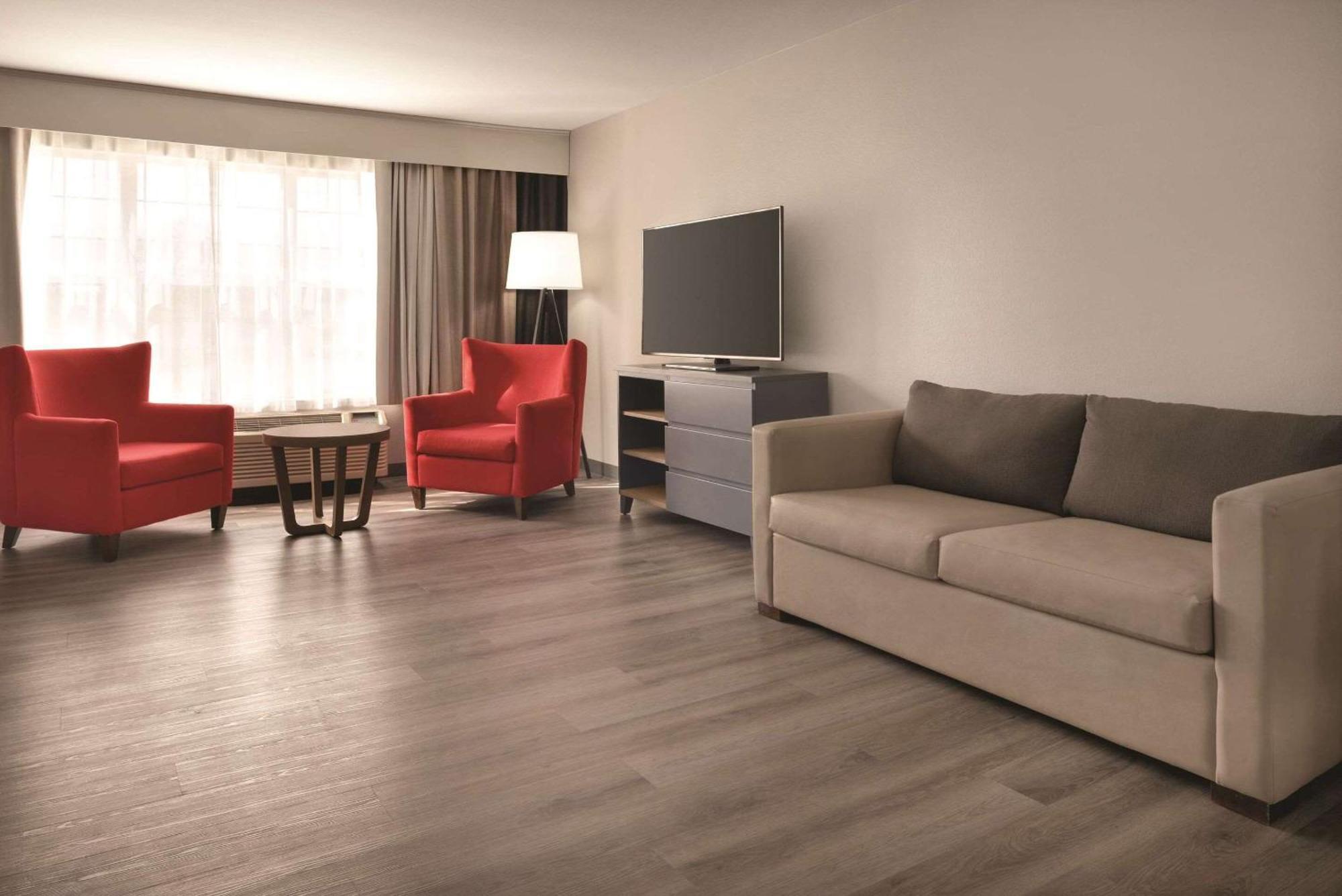 Country Inn & Suites By Radisson, Cedar Falls, Ia Extérieur photo